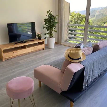 Distinto Apartment