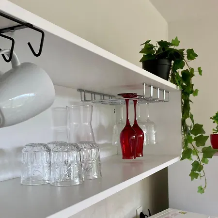 Distinto Apartment